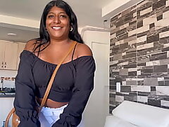 Jaw-dropping BIG Butt BABY IN THE SHOPPING CENTER MEETS A STRANGER WHO TAKES HER TO HIS HOUSE AND FUCKS HER BIG Butt