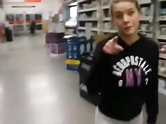 Stranger chick deepthroats my dick in Walmart