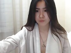 super-sexy korean damsel rockets on