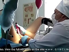 Girl explored at a gynecologist's -